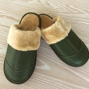 Olive Green Faux-Shearling Slipper Slides NEW